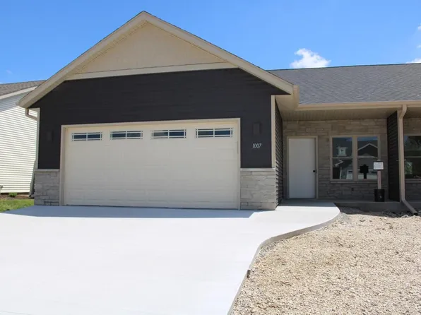 1007 Covington DRIVE #1, Sheboygan Falls, WI 53085