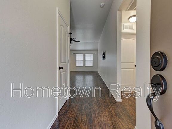 4th image of 1513 NW 125th St