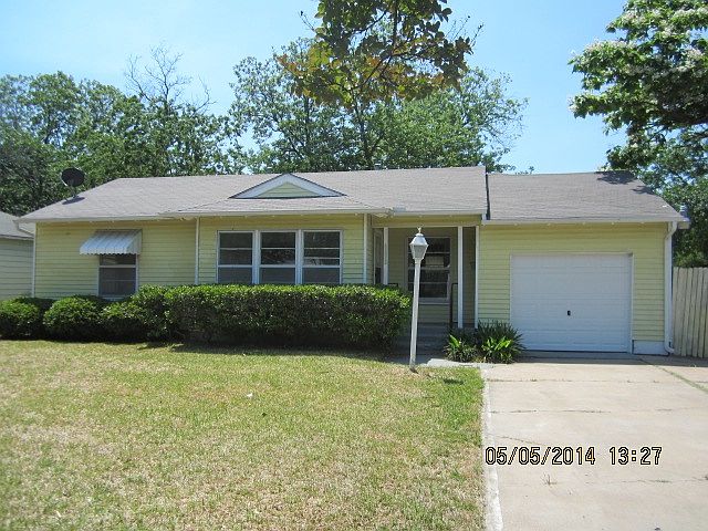 1st image of 11515 Desdemona Dr