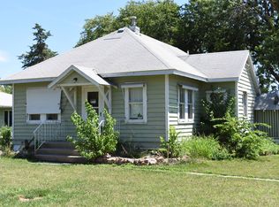 1110 1st St, Aurora, NE 68818