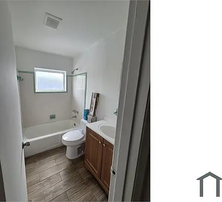 2 bed, 908 sqft, $1,300 — Photo 4