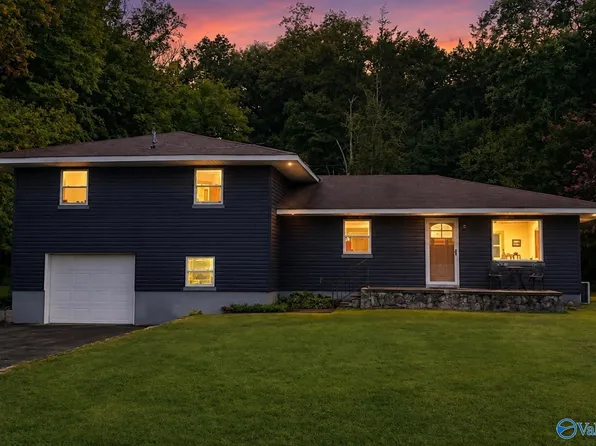 299 Honeycomb Rd, Grant, AL 35747