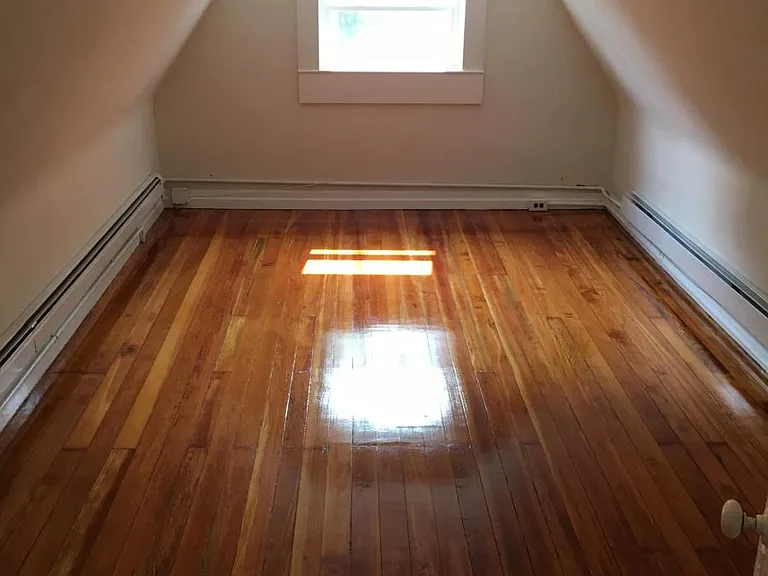 109 Grayling Ave #3 — Photo 8