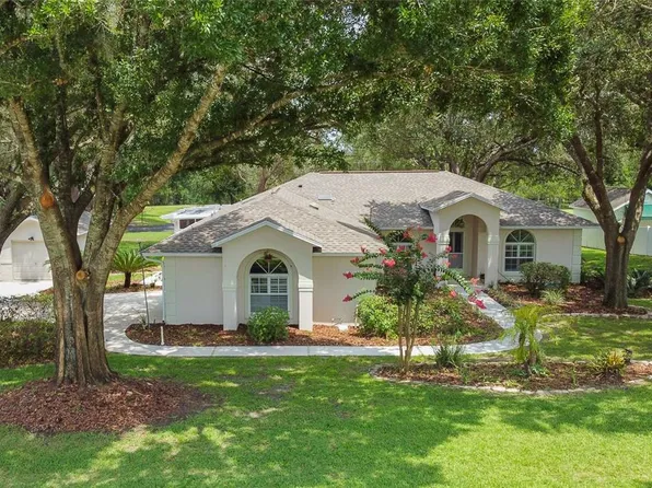 37020 Shalimar Dr, Fruitland Park, FL 34731