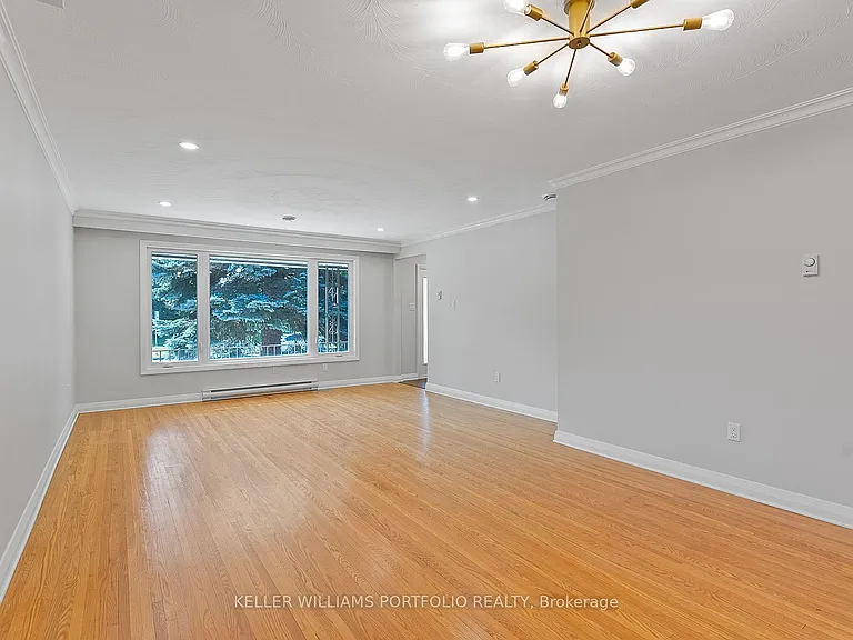 32 Gatesview Ave #UPPER — Photo 16