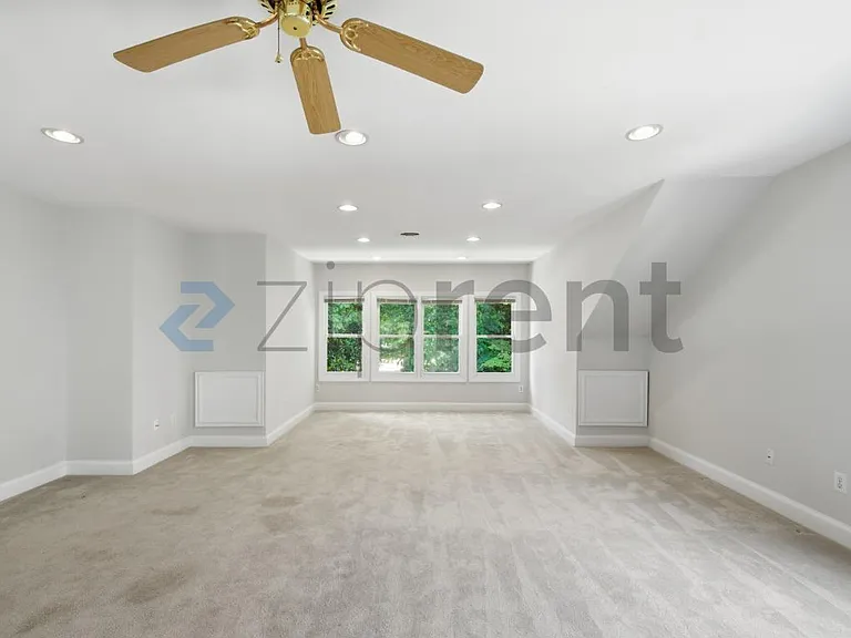 73201 Burrington — Photo 36