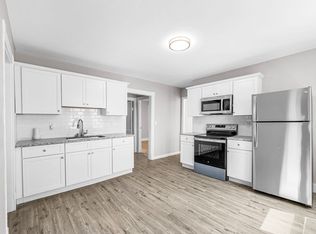 12-14 Carver St, Springfield, MA 01108