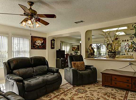 5th image of 10906 Claywood Dr