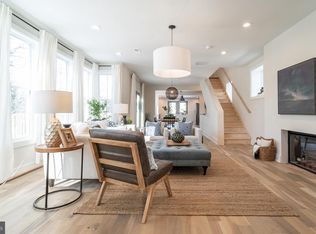 4402 Sidehill Rd, Baltimore, MD 21229