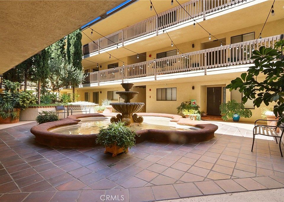 1st image of 4835 E Anaheim St APT 102