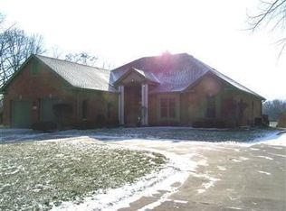 7774 Pleasant Plain Rd, Brookville, OH 45309