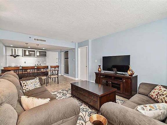 3rd image of 701 S Madison Ave APT 411