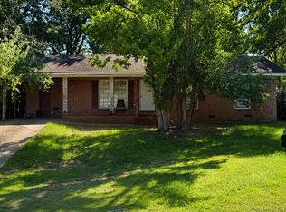 1307 Galaxie Dr, Dothan, AL 36301