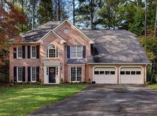 5213 Cross Ridge Cir, Woodstock, GA 30188