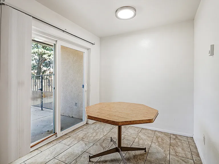 195 Monte Alto Pl NE #B — Photo 7