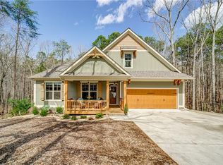 201 Ridgewood Dr, Waleska, GA 30183