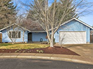 957 Brandon Way, Phoenix, OR 97535