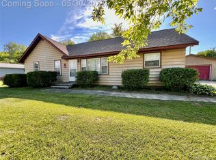 1865 Range Rd, Kimball, MI 48074
