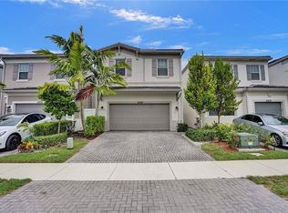 4826 NW 48th Ter, Tamarac, FL 33319