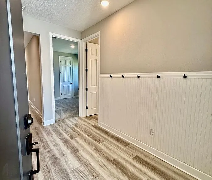 280 Field Flower Way — Photo 3