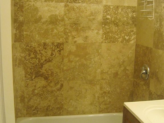 5th image of 7565 Salizar St
