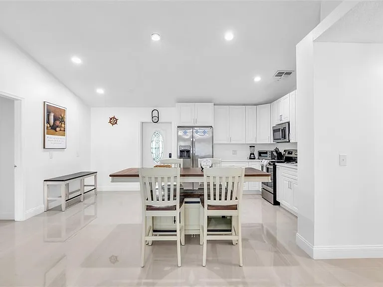 4211 Floating Orchid Ct — Photo 10