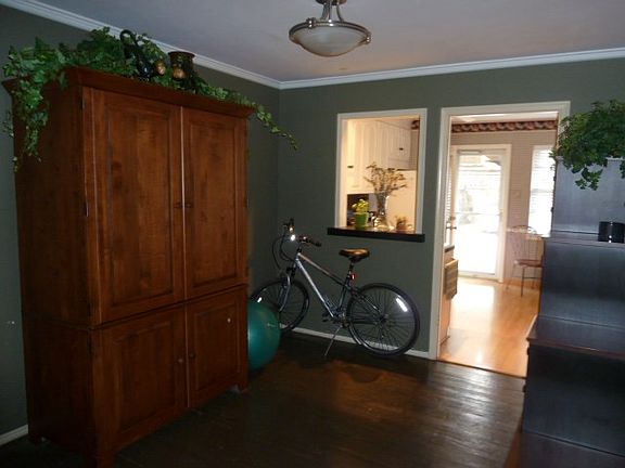 4th image of 3011B Mahanna Springs Dr