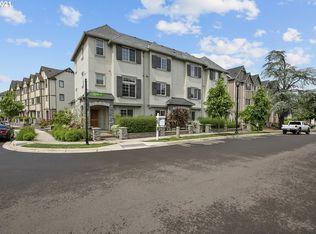 11549 SW Collina Ln, Wilsonville, OR