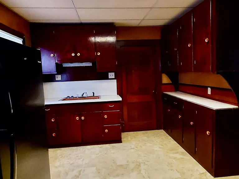 2nd Kitchen View