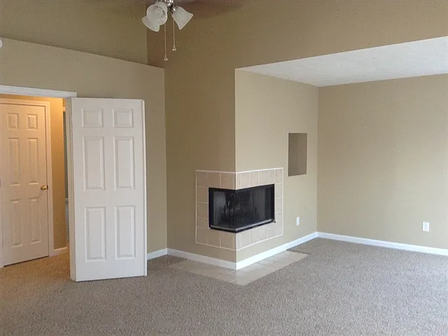 10827 Tanbark Dr — Photo 7