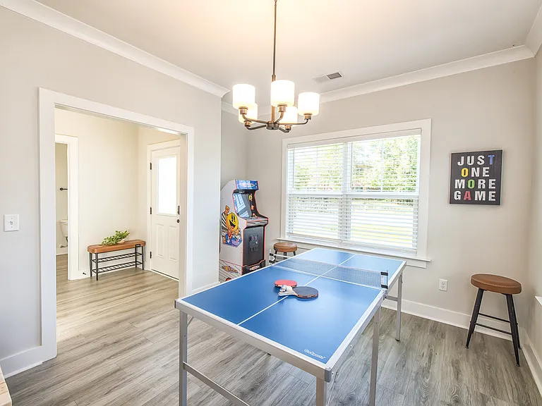 4811 Shelley Dr — Photo 37