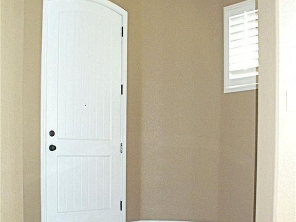 4th image of 1266 Villagio Dr