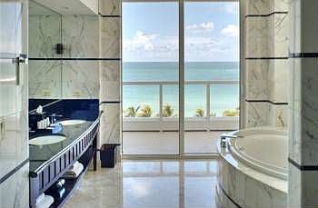 4th image of 4391 Collins Ave #(228)