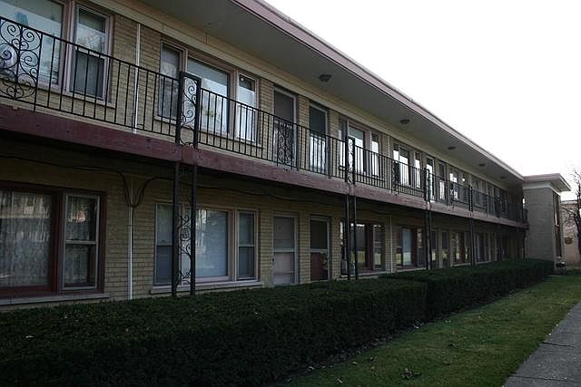1st image of 37 King Arthur Ct APT 11