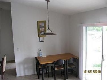 4th image of 1781 SE Floresta Dr