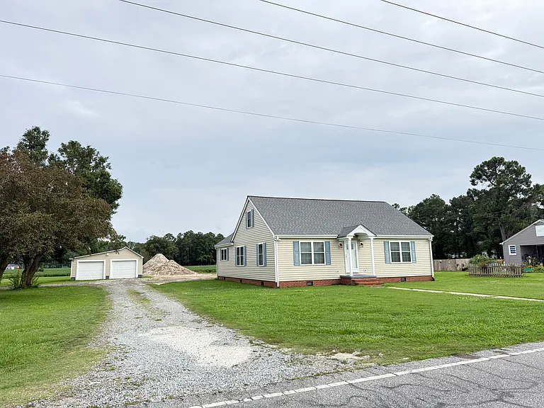 1935 Nixonton Rd — Photo 2