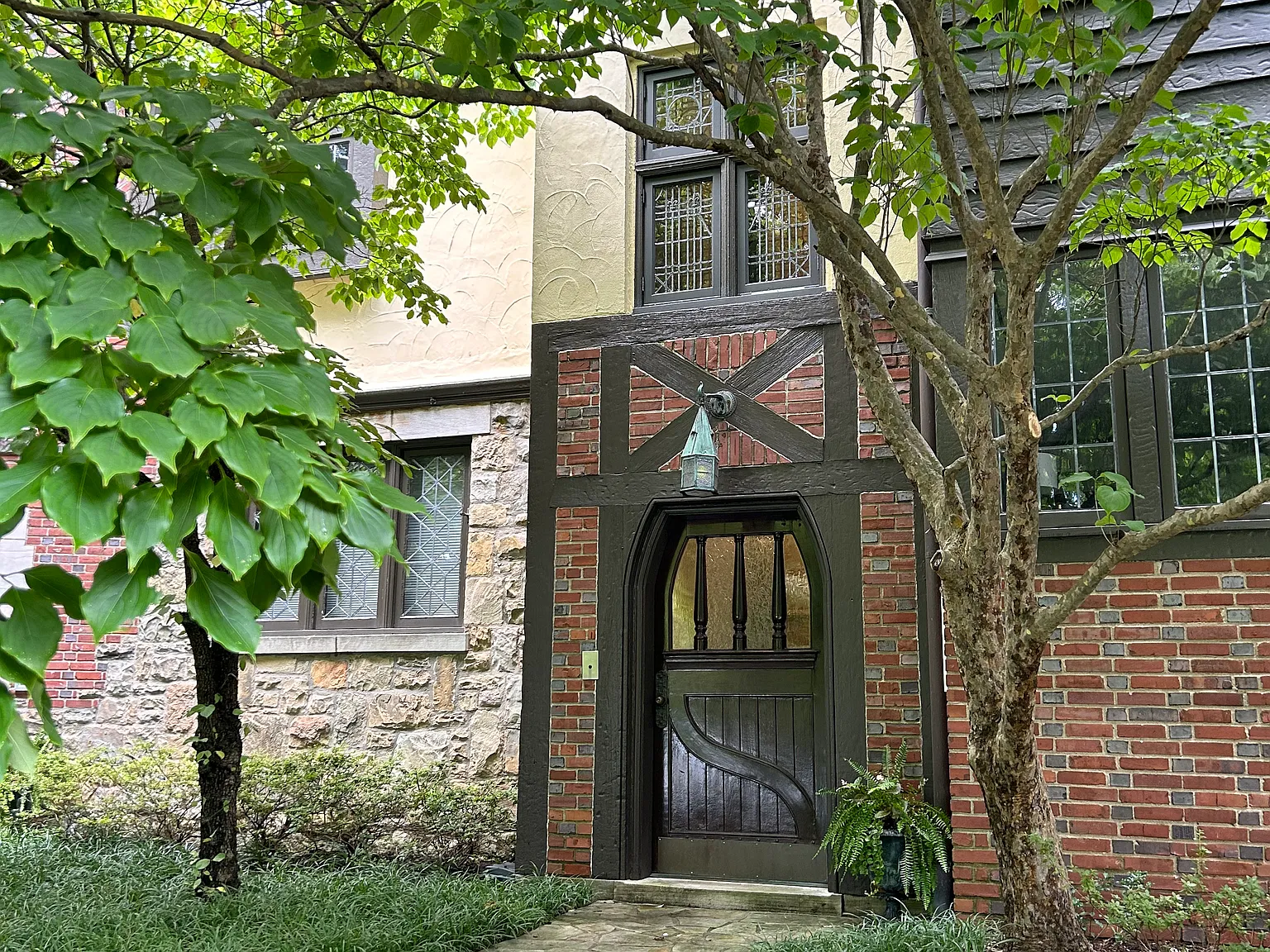 1 bed, 800 sqft, $1,850 — Photo 2