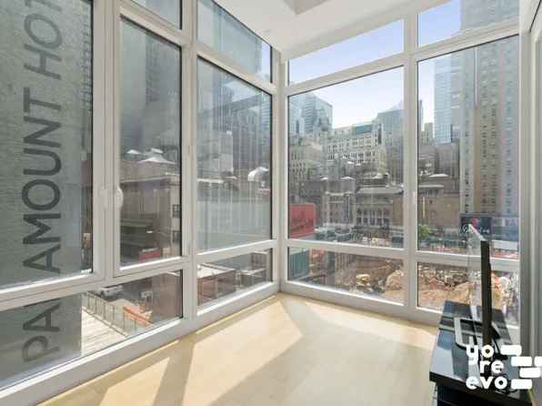 247 West 46th Street image 4 of 14