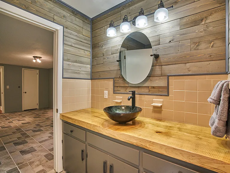 640 Morningside Dr — Photo 112