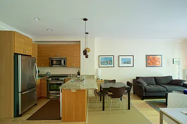 Rented by R New York