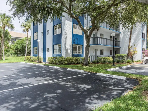 3150 Holiday Springs Blvd #8-112, Margate, FL 33063