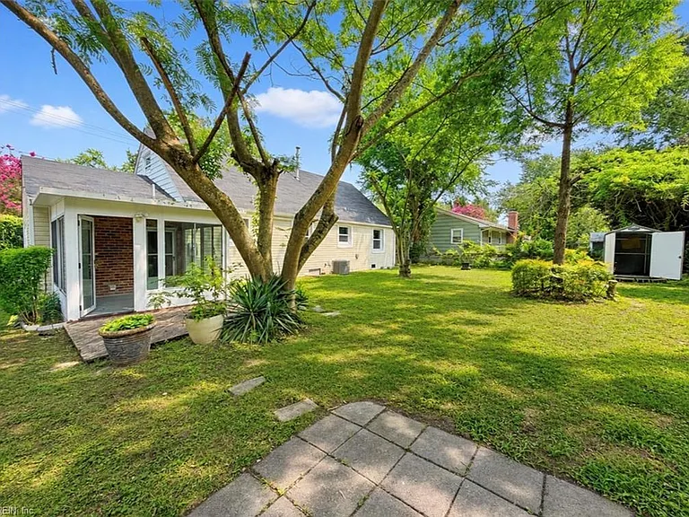 519 Beech Dr — Photo 35