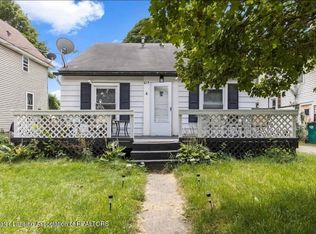 614 Woodbury Ave, Lansing, MI 48906