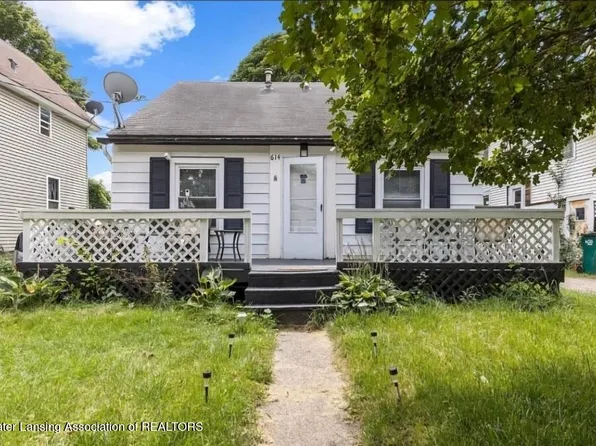 614 Woodbury Ave, Lansing, MI 48906