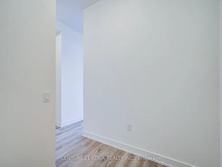 2475 Old Bronte Rd #804 — Photo 25