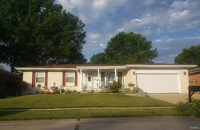 1st image of 668 Damascus Dr