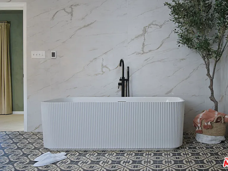 5005 Los Feliz Blvd — Photo 26