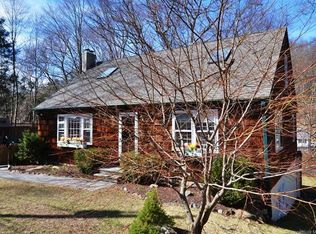 200 White Birch Dr, Southbury, CT 06488