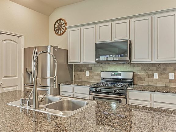 4th image of 2232 Buck Hollow Ct