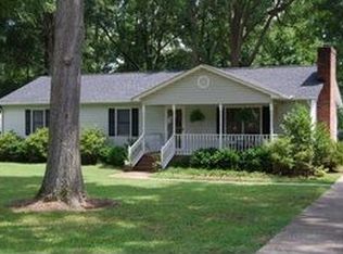 202 Simrill Ave, York, SC 29745